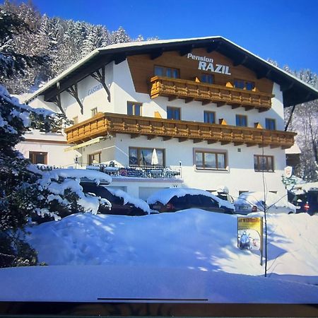 Pension Razil Ladis Exteriér fotografie