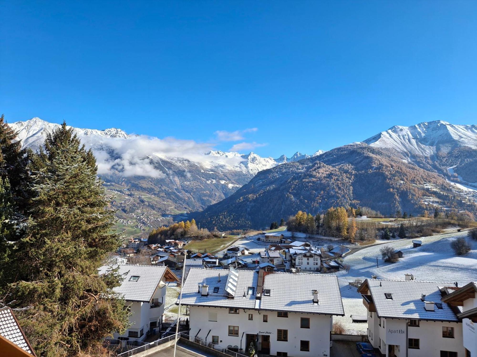 Pension Razil Ladis Exteriér fotografie