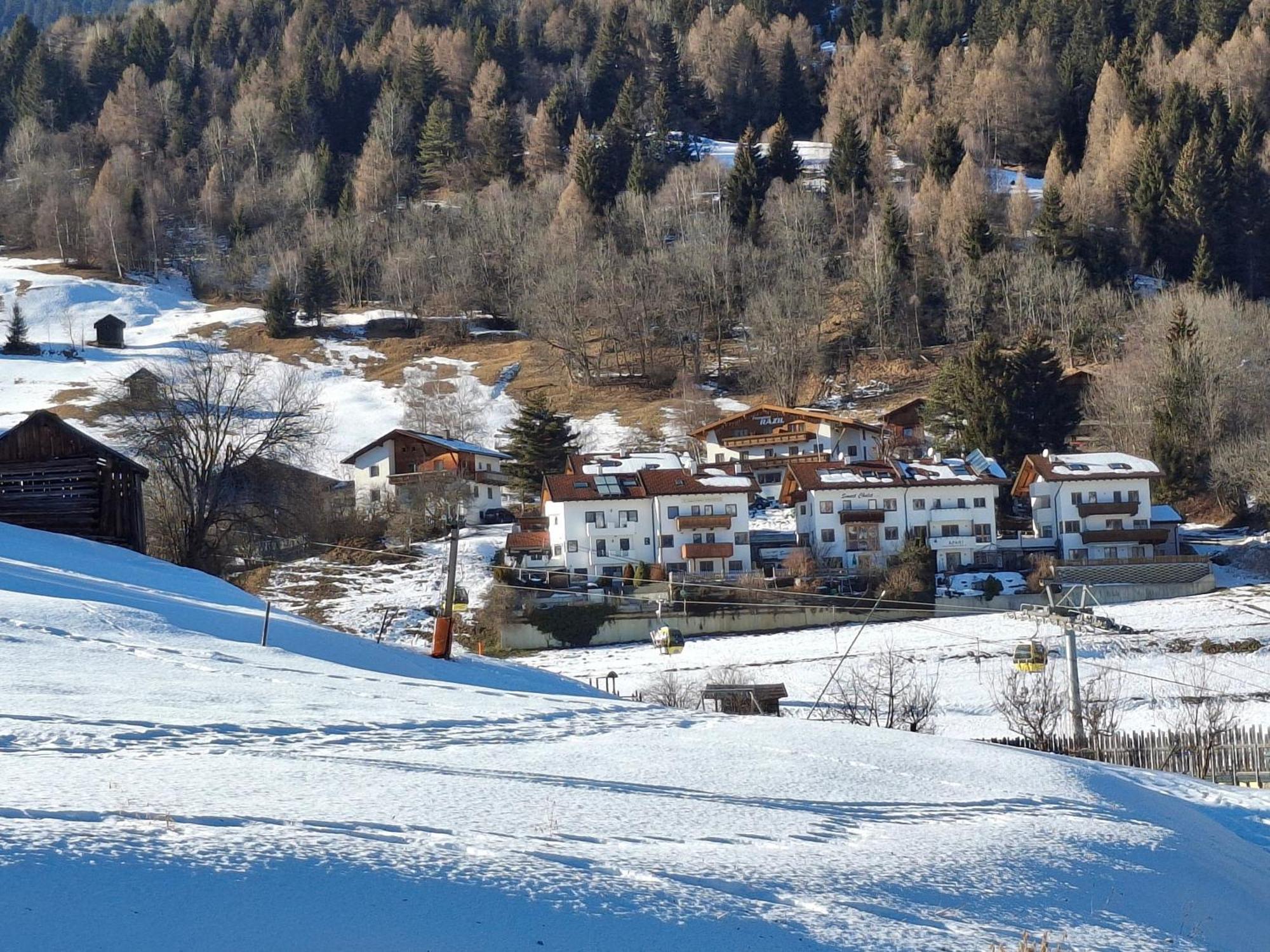Pension Razil Ladis Exteriér fotografie